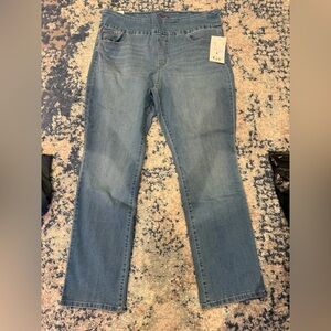 Classic Blue Cropped Women's Jeans